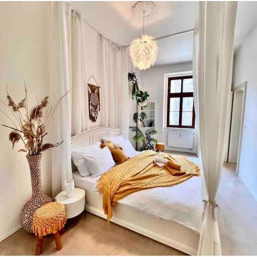 Quiet BOHO apartment whit a balkony near the center