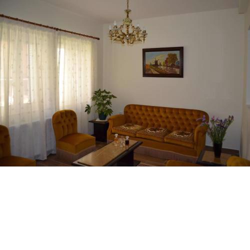 Quiet house close to the centre ideal for families