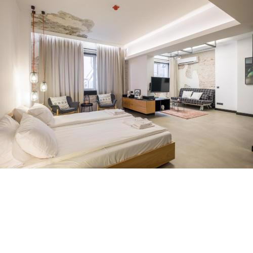 R34 Boutique Hotel