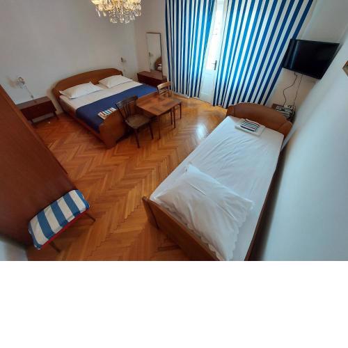 Rados Apartments