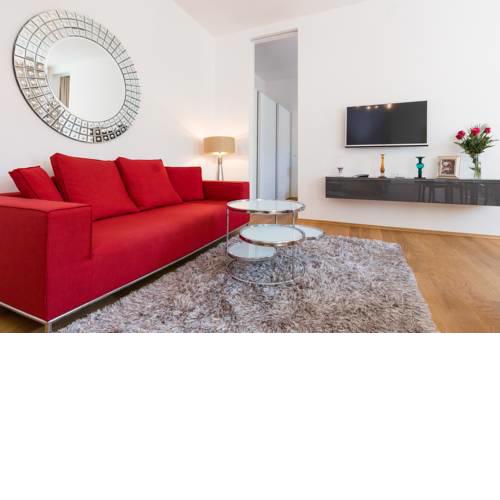 Rafael Kaiser – Budget Design Apartments Vienna