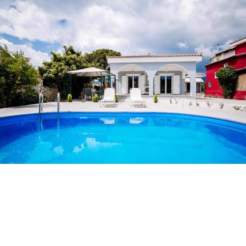 Rahes Villa with Private Pool