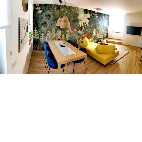 Rainbow apartment, Koper