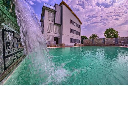 Rainbow Holiday Apartments Lake Como