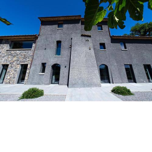Rara Factory Design House