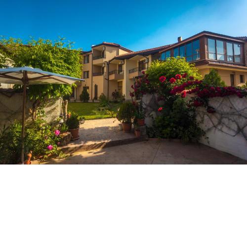 Ravda Bay Guest House