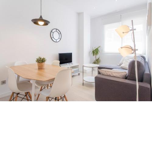 R&C APARTMENTS CLOSE to CENTER