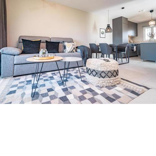 RDM33-2 bed apartment close to beach
