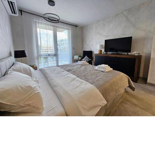 Rea Home Apartment