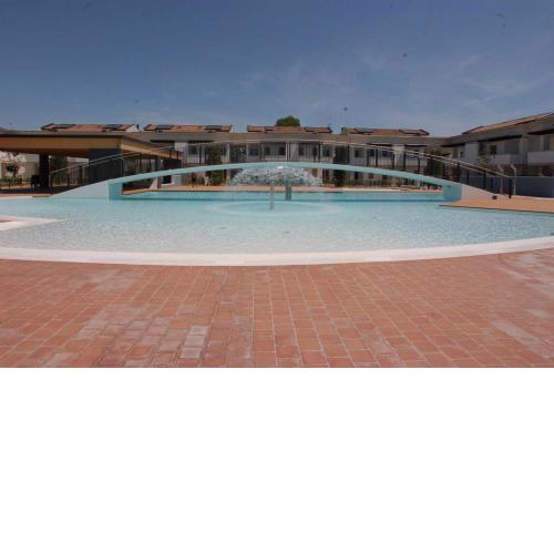 Recently built Apartment with big swimming pool and balcony