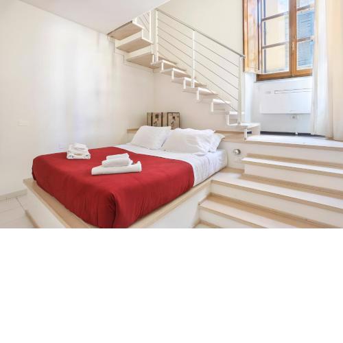 Red Loft near Duomo-Hosted by Sweetstay
