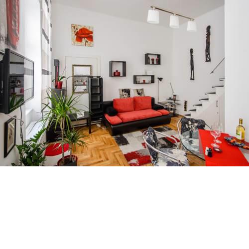 Red Pearl Apartment