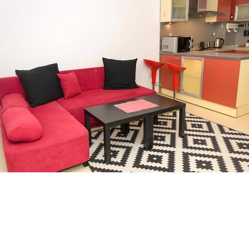 RED Square - Family Apartment in Varna TOP Centre