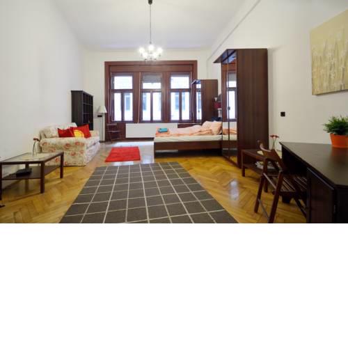 Red Trees Apartment