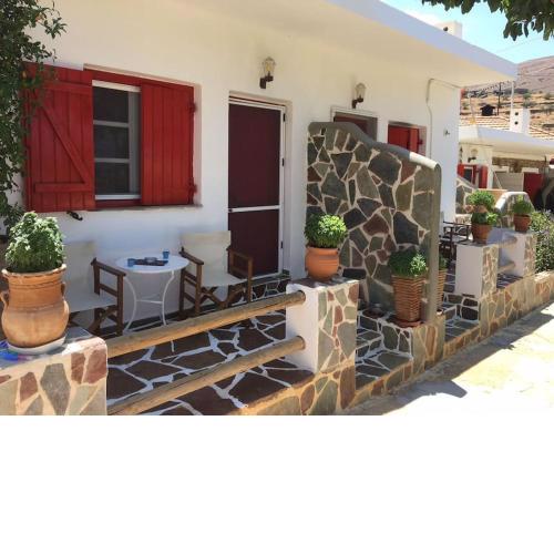 red2 guest house