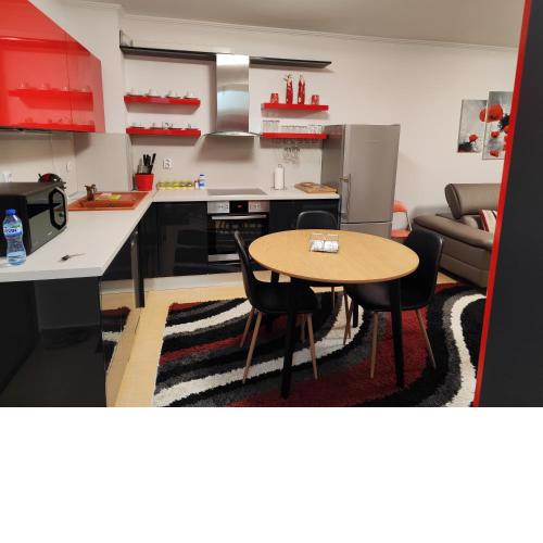 Апартамент "Red&Black" в Гранд Манастира - Пампорово