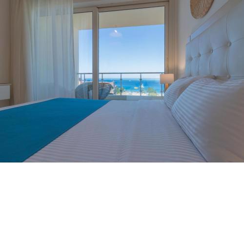 Redcon Suites