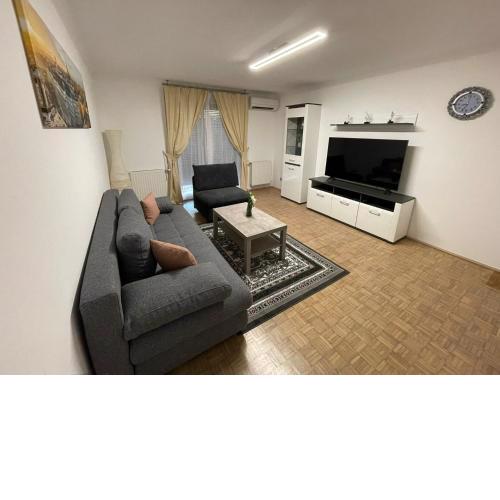 Refaeli Apartments 1020