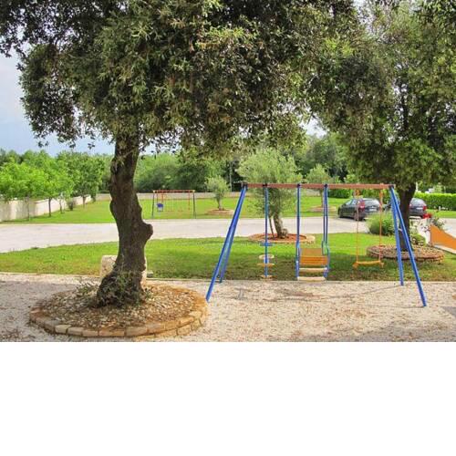 Refreshing Holiday Home in Banjole with Swimming Pool