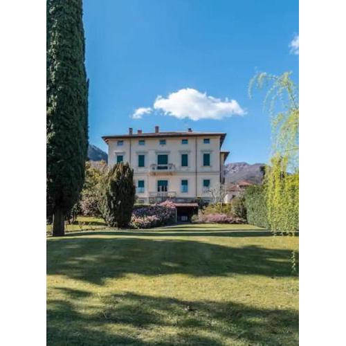 Regal Retreat in Bellagio Como Lake