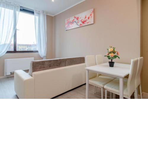 Regina Apartment
