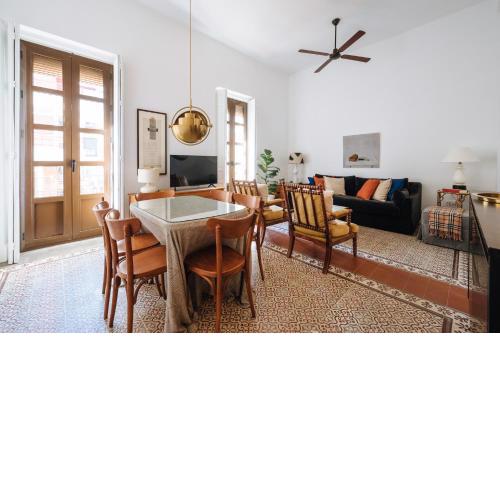 Reimagined historic charm - Prime central location