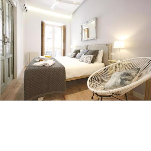 Reina Sofía Boutique by Madflats Collection