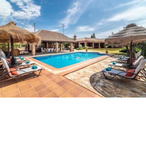 Relajante y encantadora villa Entrearroyo