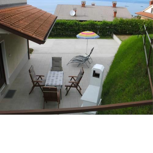 Relax sea view apartment Laguna 97