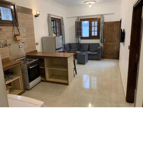 Relaxing 2-bdrm with strong Wi-Fi and private garden