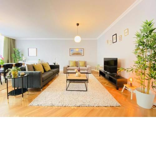 Remarkable Flat in the Heart of Nisantasi