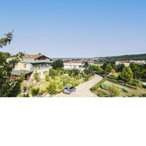 Remarkable Villa Close to Beach with Pool in Sile