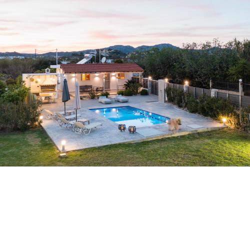 Reni Garden House