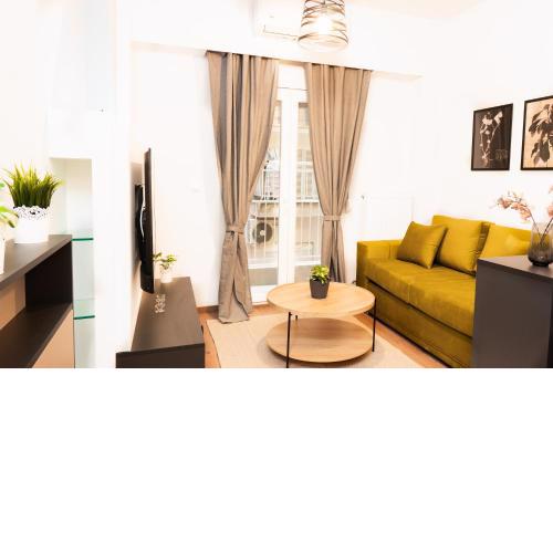 Renovated beautiful apartment near Aristotelous B
