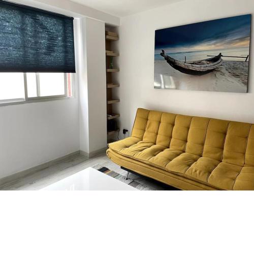 Renovated modern apartment in the city center