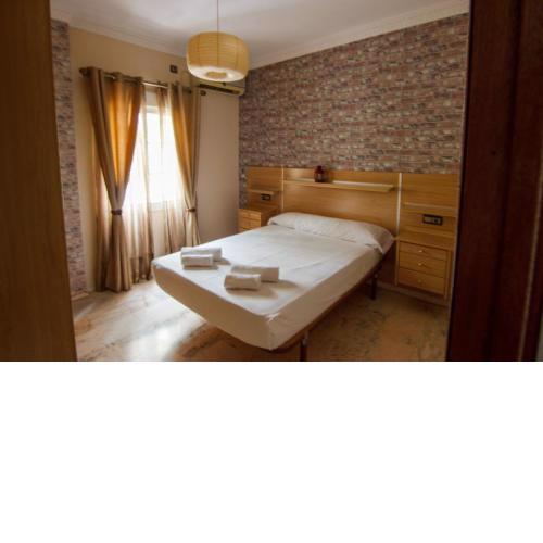 RentalSevilla Centrico Apartamento junto al Guadalquivir con Parking