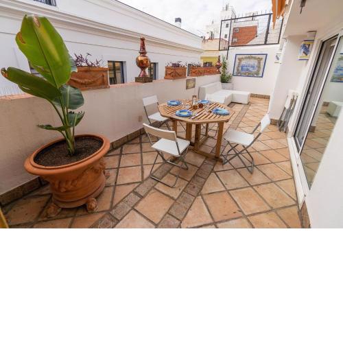 RentalSevilla SUAY APARTMENTS