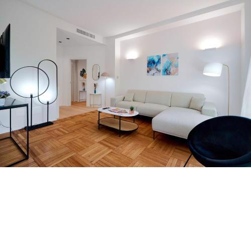 REPUBBLICA Suite III-Hosted by Sweetstay