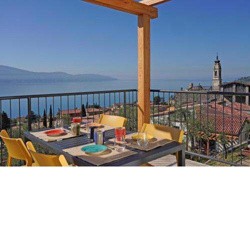 Residence Dany appartamenti con cucina vista lago piscina e parcheggio