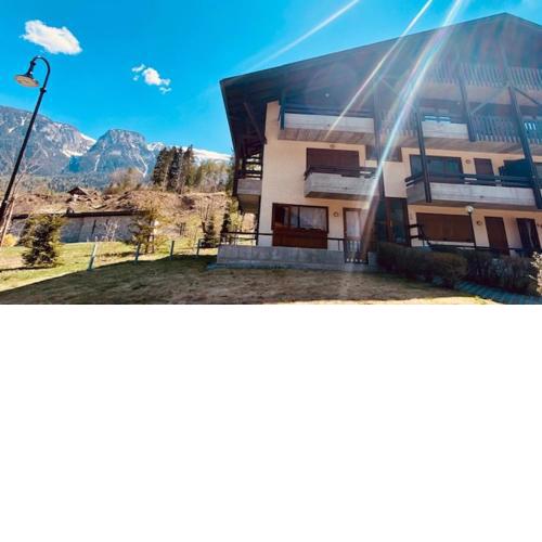 Residence I LAMPONI incantevole trilocale casa vacanze 6 posti letto