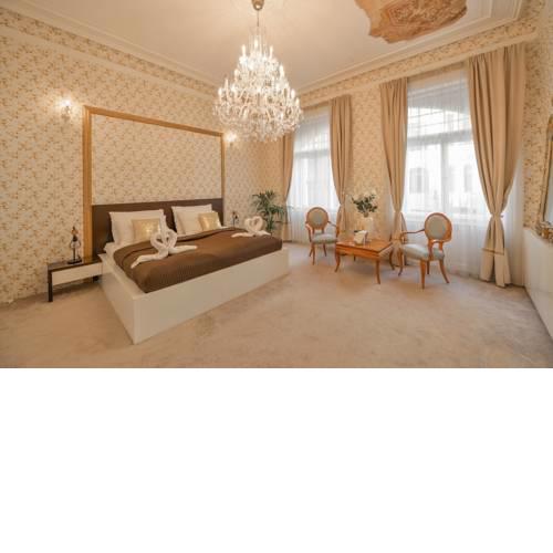 RESIDENCE PARIZSKA - OLD TOWN SQUARE