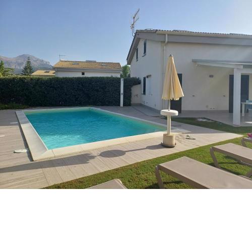 Residence Salinelle Beach Villa Lipari 1