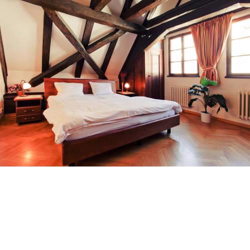 Residence Thunovska
