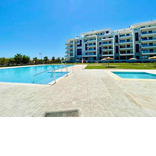Residencial Camaleones by AC REAL