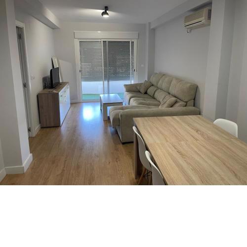 Residencial en Jerez con 3 hab a 10 min del centro
