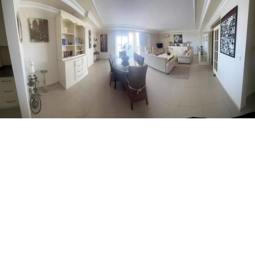 Resident Gold bau 3