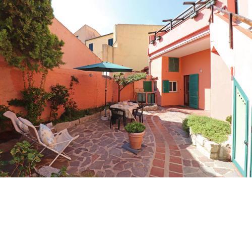 Residenza Cairoli - Trilocale a due passi dal porto di Cala Gavetta