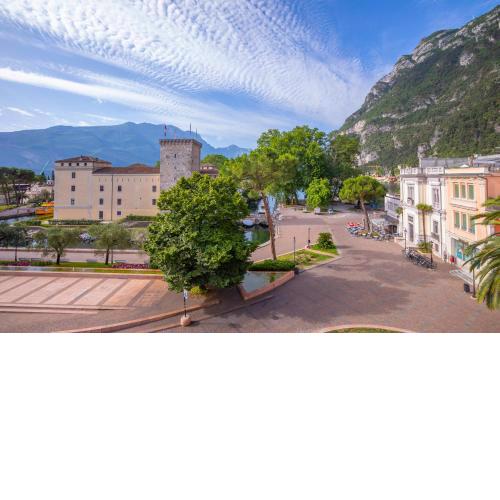 Residenza Rocca del Lago 3