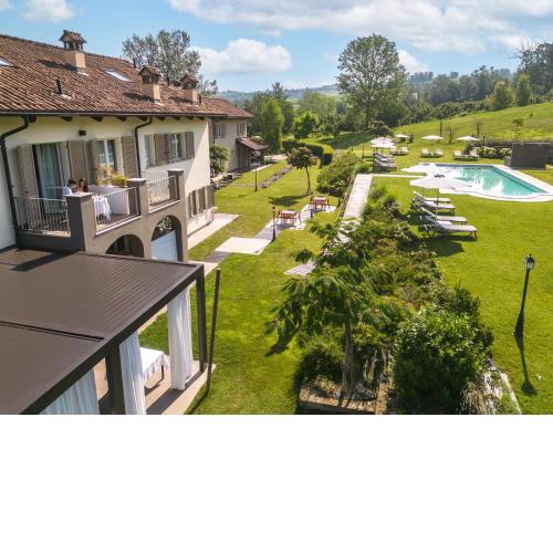 Resort Limax Acis