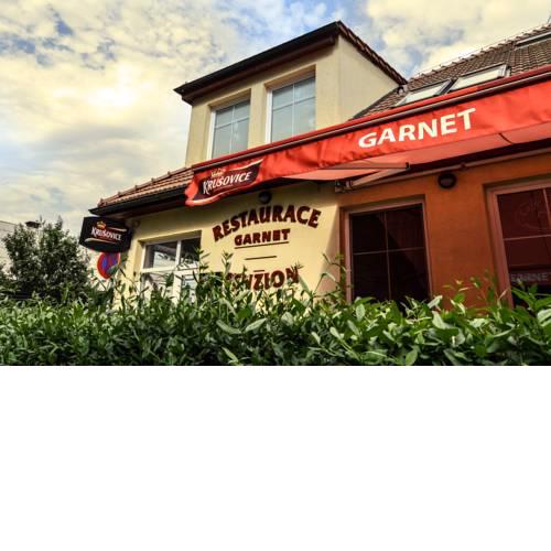 Restaurace A Penzion Garnet